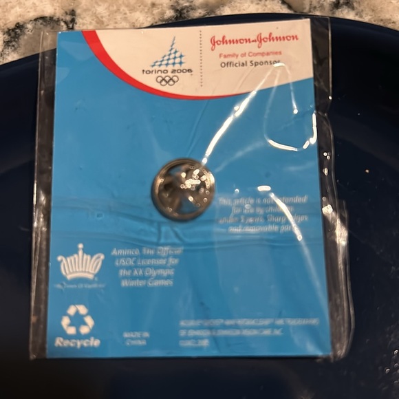 Olympic Winter Games Torino 2006 collectible Pin - Picture 3 of 3